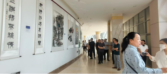 察哈爾右翼后旗 以展覽展示為筆，繪就發(fā)展新畫卷
